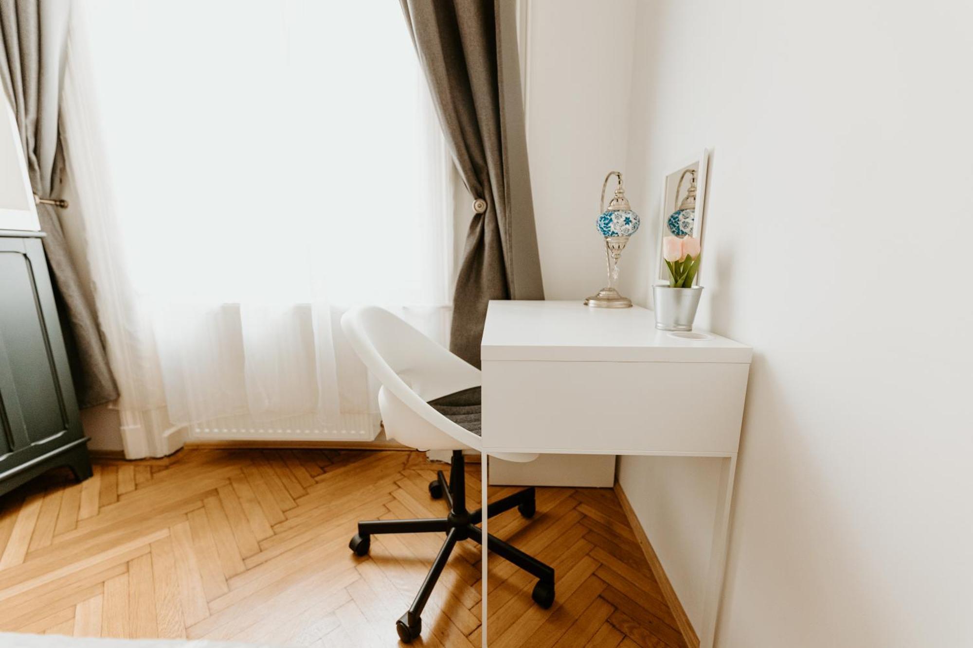 Apartament Margaret & Violet - Stylish Downtown In